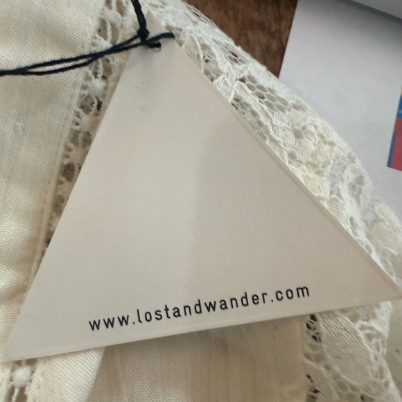 NWT. Lost & Wander Boho Long Lace Sleeve White Mini Dress. Size Medium - Picture 15 of 16